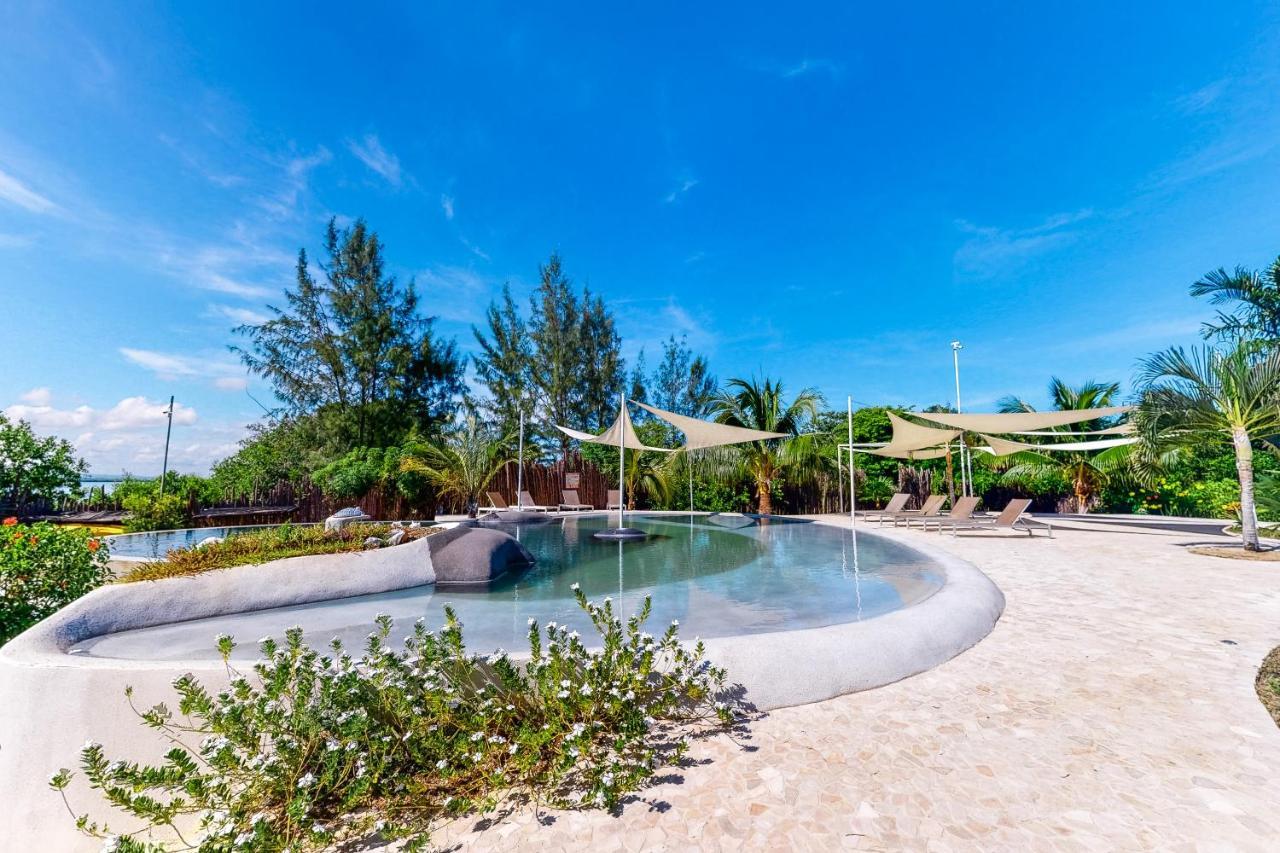 Dolphin @ Swan Villas Maya Beach エクステリア 写真